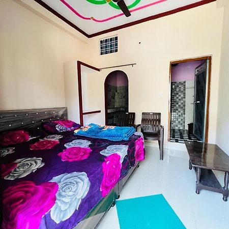 Gayatri Homestay Rudraprayāg Zewnętrze zdjęcie